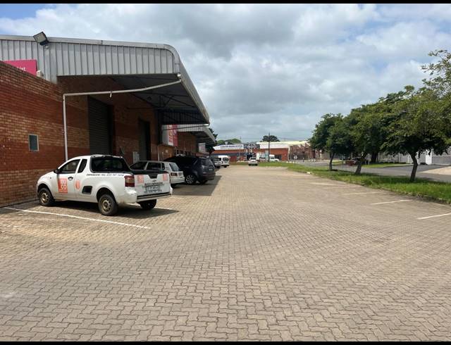 6,366M² WAREHOUSE TO LET IN KULEKA